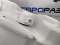 бачок омывателя Land Rover Range Rover 4 поколение L405 2015, 4.4 л., дизель, АКПП, полный привод, правый руль, LR110607, GPLA17B613AB, LR070882, LR108238, GPLA17B613AC, GPLA17B613AD - фото №8