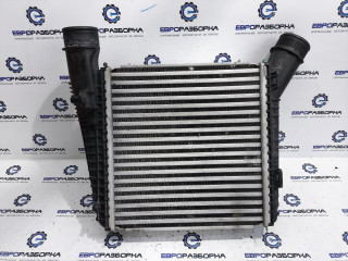 интеркулер Bentley Continental GT 3 поколение 2023, 4.0 л., CVD, бензин, АКПП, красный, купе, полный привод, правый руль, 975145803A