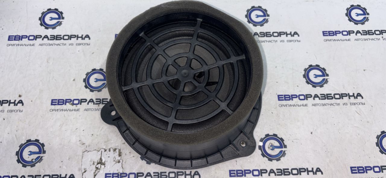 динамик двери Audi Q7 4M 2018, 3.0 л., дизель, АКПП, полный привод, правый руль, 4M0035411B - фото №1