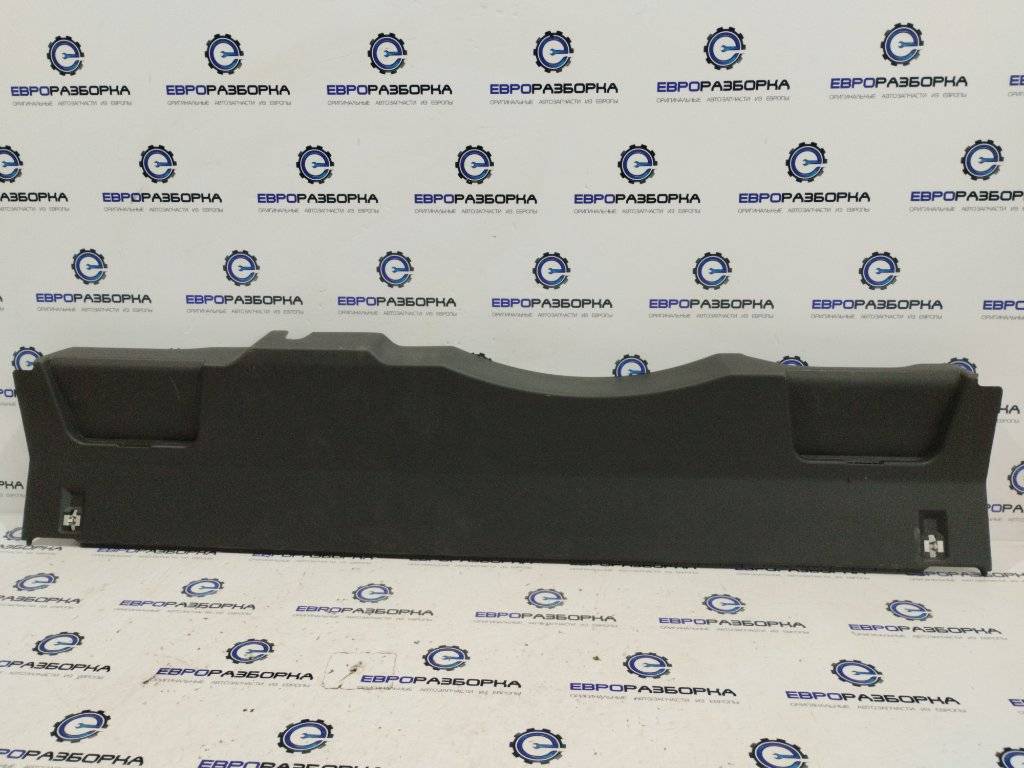 накладка двери (крышки) багажника Audi Q8 4M 4M8 2021, 3.0 л., TFSI, DCBD, бензин, АКПП, черный металлик, внедорожник 5 дв., полный привод, правый руль, 4M8863797, 4M88637974PK - фото №1