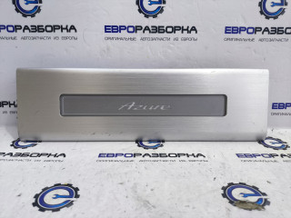 накладка на порог внутренняя Bentley Bentayga 1 поколение [рестайлинг] 4V1 2023, 4.0 л., TFSI, DCU, бензин, АКПП, темно-зеленый перламутр, внедорожник 5 дв., полный привод, правый руль, 36A853376AS