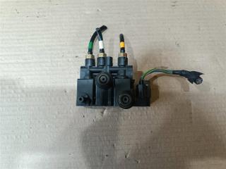 блок клапанов пневмоподвески Land Rover Range Rover 4 поколение L405 2014, 4.4 л., дизель, АКПП, полный привод, правый руль, LR070245, LR176325, T4K19950, CPLA5B710AE, LR070245, CPLA5B710AD, T4K14385