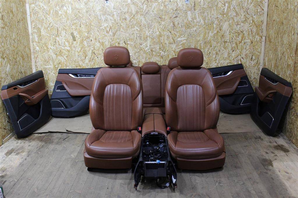 салон (комплект сидений) Maserati Levante 1 поколение M161 2017, 3.0 л., дизель, АКПП, передний привод - фото №1