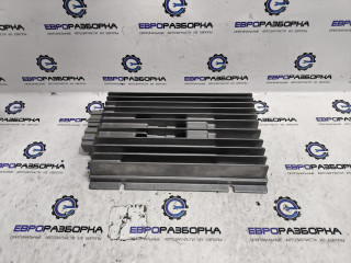 усилитель музыкальный Bentley Continental GT 2 поколение 2015, 4.0 л., TFSI, бензин, АКПП, передний привод, 3W8035465C, 3W8035465F