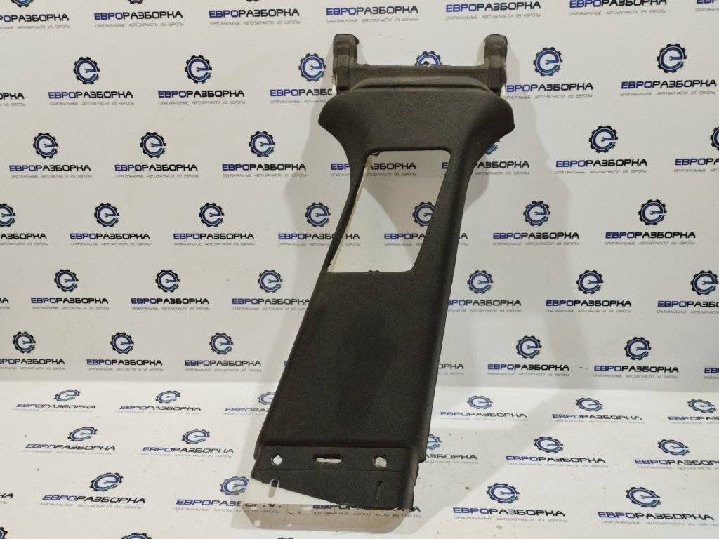 обшивка стойки Land Rover Range Rover Sport 2 поколение L494 2017, 3.0 л., дизель, АКПП, передний привод, DK6224396A, LR043369, LR055135, LR055861, LR056892, DK6224396AC8LBM, DK6224396AD8LBM, DK6224396AE8LBM, DK6224396AF8LBM - фото №1