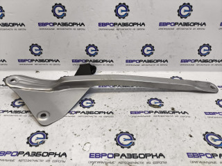 Распорка Bentley Continental GT 3 поколение 2023, 4.0 л., CVD, бензин, АКПП, красный, купе, полный привод, правый руль, 3SD805477E