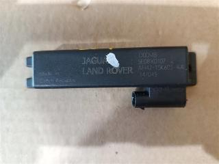 Антенна системы комфортного доступа Land Rover Range Rover 4 поколение L405 2014, 4.4 л., дизель, АКПП, полный привод, правый руль, AH4215K603AA, C2D5083, LR012709, AH4215K603AA