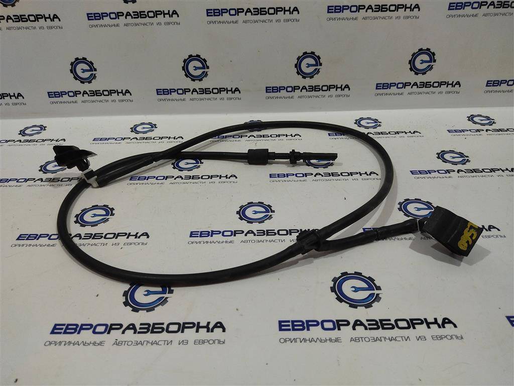 форсунка омывателя лобового стекла Land Rover Range Rover Velar 1 поколение L560 2018, 2.0 л., бензин, АКПП, передний привод, LR096444, LR180614, T4A1149, T4A50255, HK8317666AA, HK8317666AB, LR093458, T2H1167, GX7317K605CA - фото №1