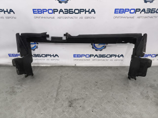воздуховод (дефлектор) радиатора Land Rover Discovery Sport 1 поколение L550 2016, 2.0 л., дизель, АКПП, передний привод, GK728327AB, LR070415