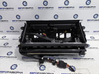 Рамка монитора Bentley Continental GT 3 поколение 2023, 4.0 л., CVD, бензин, АКПП, красный, купе, полный привод, правый руль, 3SA857147G