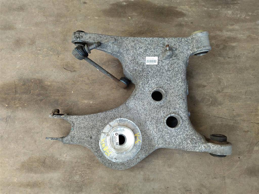 рычаг задний Land Rover Range Rover Sport 2 поколение L494 2017, 3.0 л., дизель, АКПП, передний привод, DPLA5B531BA, DPLA5B531BA, LR072654 - фото №1