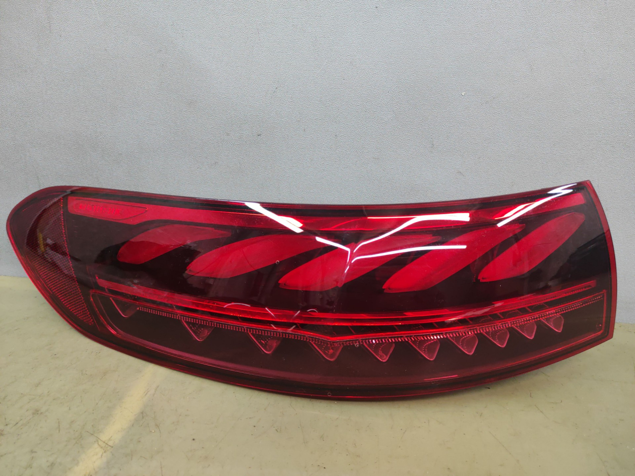 фонарь задний левый Mercedes-Benz C-Класс W206 2023, A2969060501 - фото №1