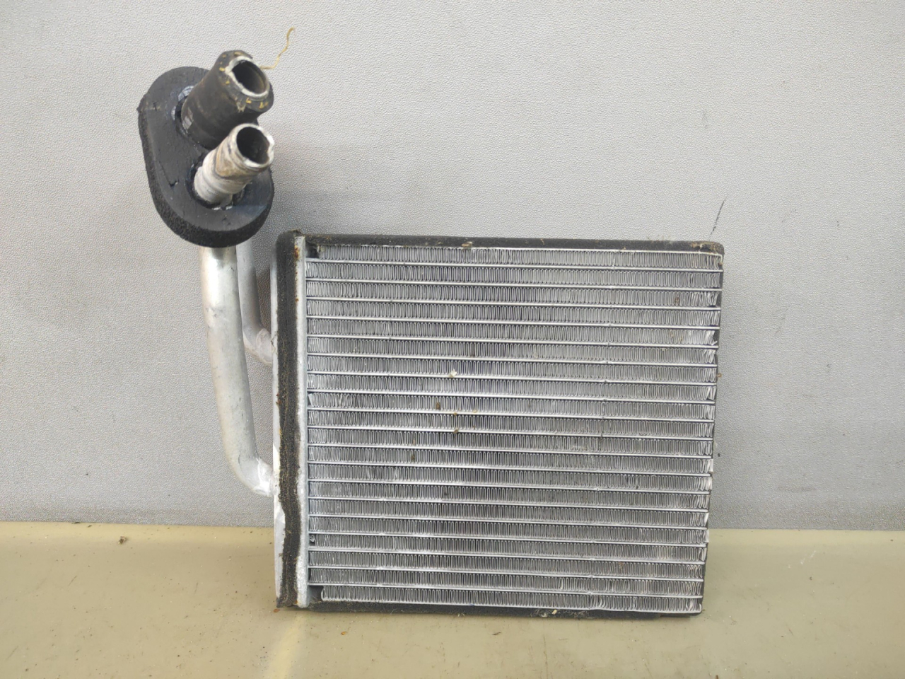 радиатор отопителя (печки) Great Wall Wingle 3 2012, 2.0 л., дизель, МКПП, серебристый, пикап, полный привод, правый руль - фото №1