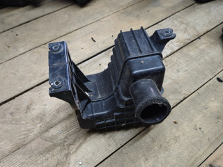 резонатор воздушного фильтра Mazda 6 GG [рестайлинг] 2005