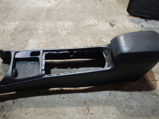 подлокотник Hyundai Sonata 4 поколение [рестайлинг] 2002, 2.4 л., G4JS, бензин, АКПП, седан