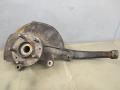 кулак поворотный правый Mazda 6 GG 2003, 2.3 л., L3, бензин, МКПП, черный, седан, передний привод - фото №2