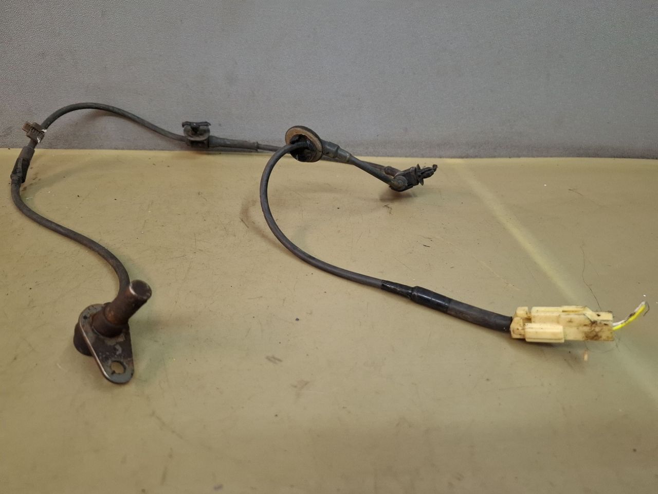 датчик ABS Mazda CX-7 1 поколение ER 2008, 2.3 л., L3-VDT, бензин, АКПП, голубой/30s, полный привод, EG274372Y - фото №1