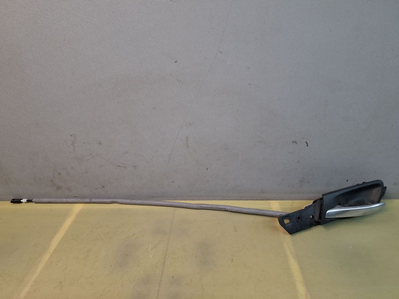 ручка внутренняя задняя левая BMW X5 E70 2008, 3.0 л., дизель, АКПП, серый, внедорожник 5 дв., полный привод, правый руль, 773201 - фото №1