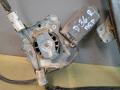 стеклоподъемник передний правый Mazda 323F BJ 2000, 2.0 л., RF3F, дизель, МКПП, хетчбэк 5 дв., передний привод - фото №2