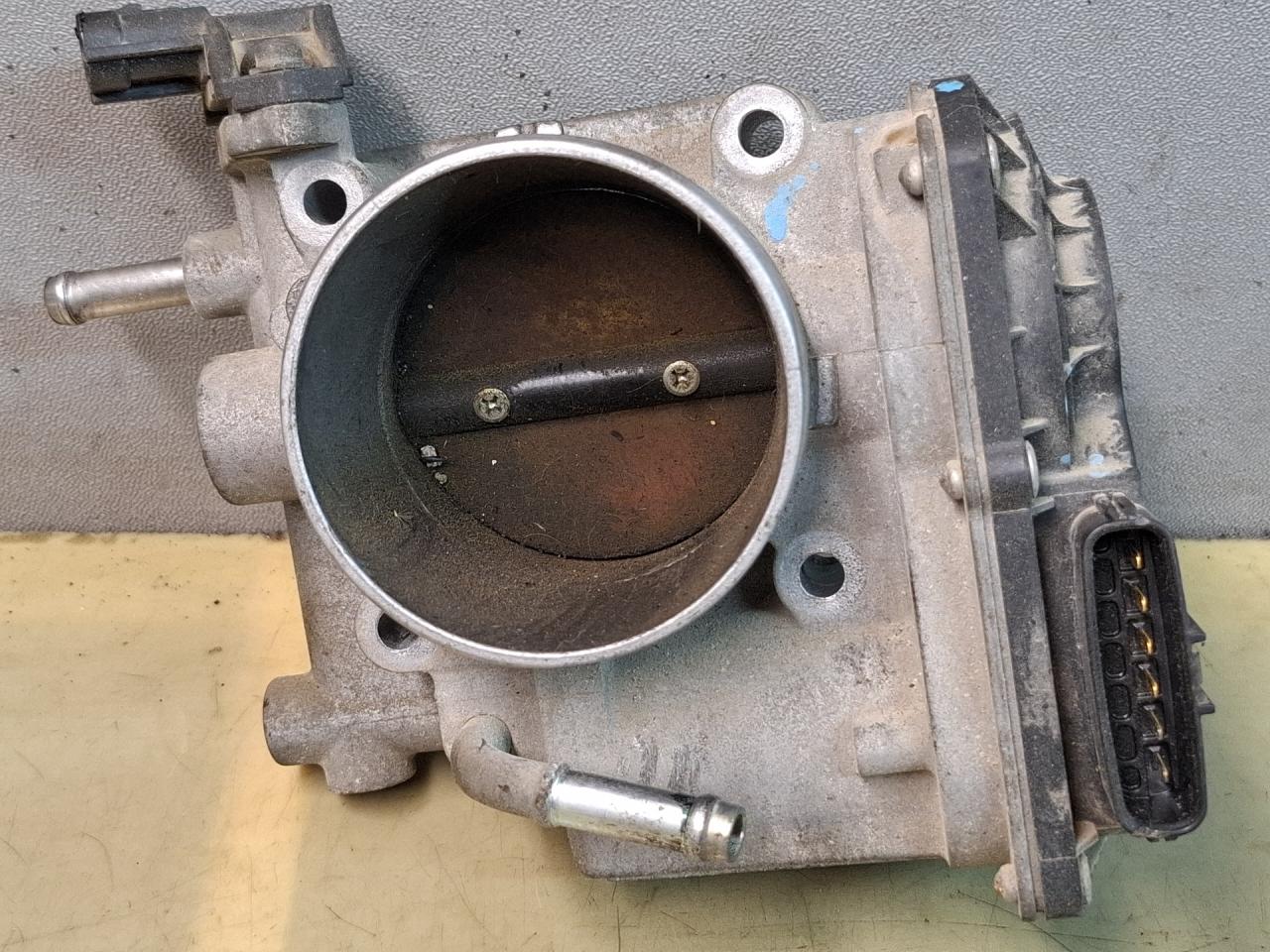 заслонка дроссельная Subaru Forester 3 поколение (SH) 2008, 2.5 л., EJ253, бензин, 16112AA180 - фото №1