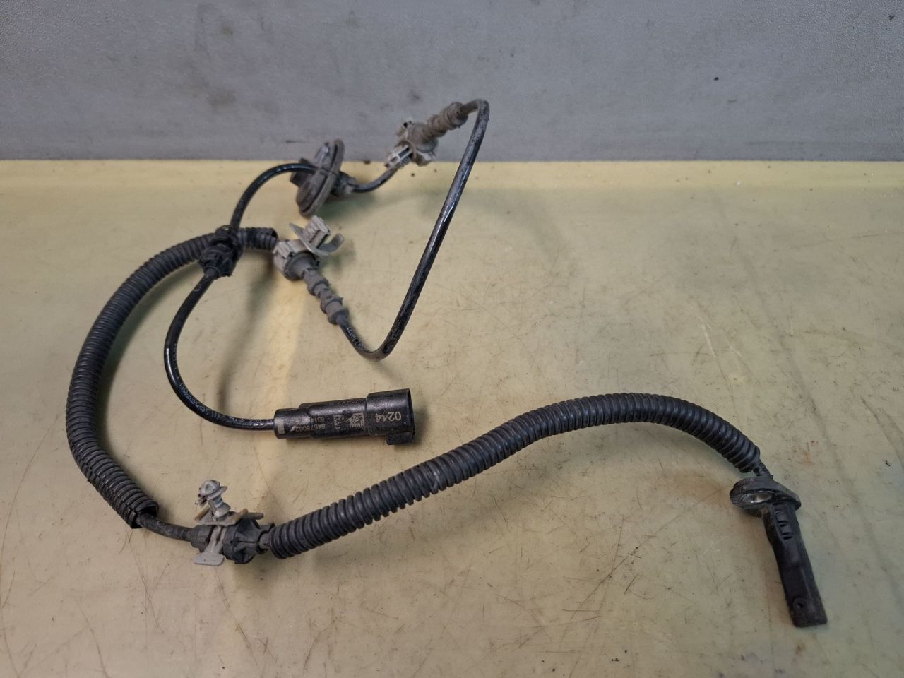 датчик ABS Chevrolet Blazer 3 поколение 2019, 3.6 л., бензин, АКПП, белый, полный привод - фото №1