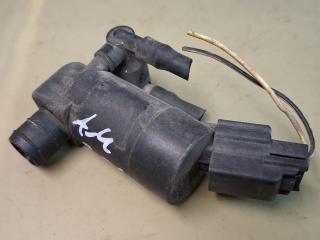 насос (моторчик) омывателя стекла Volvo XC70 2 поколение 2004, 2.5 л., бензин, АКПП, серый, универсал, правый руль, 1S7117K624FD