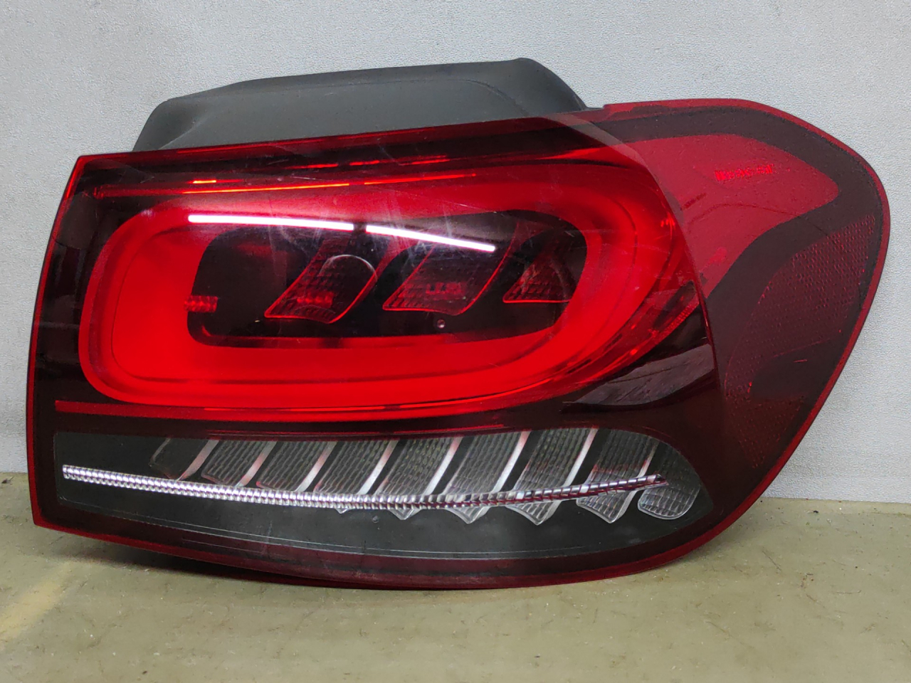 фонарь задний правый Mercedes-Benz GLA-Класс H247 2022, A2479063001 - фото №1