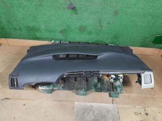 панель передняя салона (торпедо) Toyota Prius 3 поколение [рестайлинг] 2013