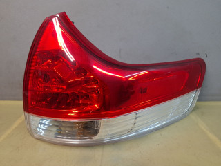 фонарь задний правый Toyota Sienna 3 поколение 2011, 3.5 л., 2GR-FE, бензин, АКПП, серый, передний привод