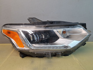 фара правая Chevrolet Traverse 2 поколение [рестайлинг] 2022, 3.6 л., бензин, АКПП, белый, внедорожник 5 дв., полный привод, 84887860