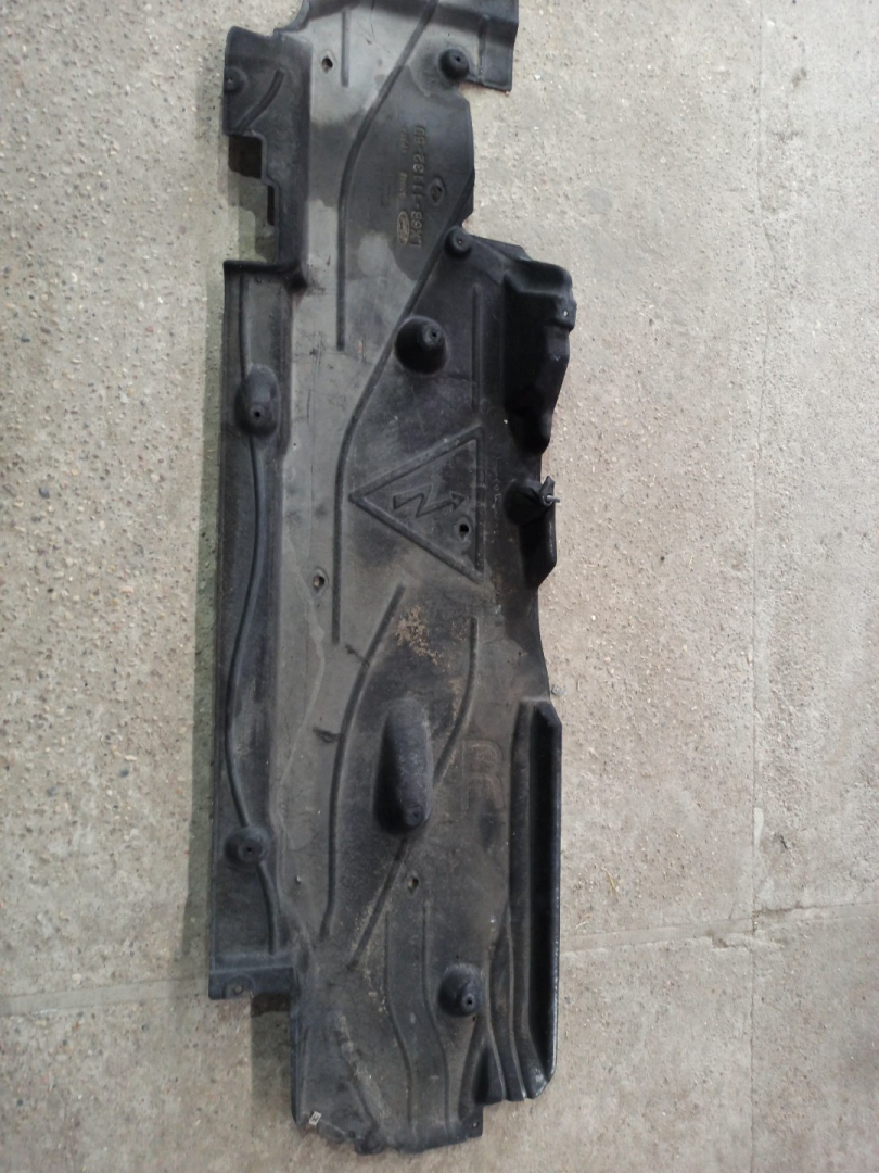 защита днища Ford Escape 4 поколение CX482 2021, 2.5 л., гибрид, АКПП, внедорожник 5 дв., полный привод - фото №1