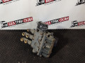 кран уровня подвески Scania R 5 серия 2011, 11.7 л., DC 12.15, дизель, АКПП, white ivory, задний привод, 2084508, 1383956, 1381457, 1383955, 1381456, 1448079 - фото №2
