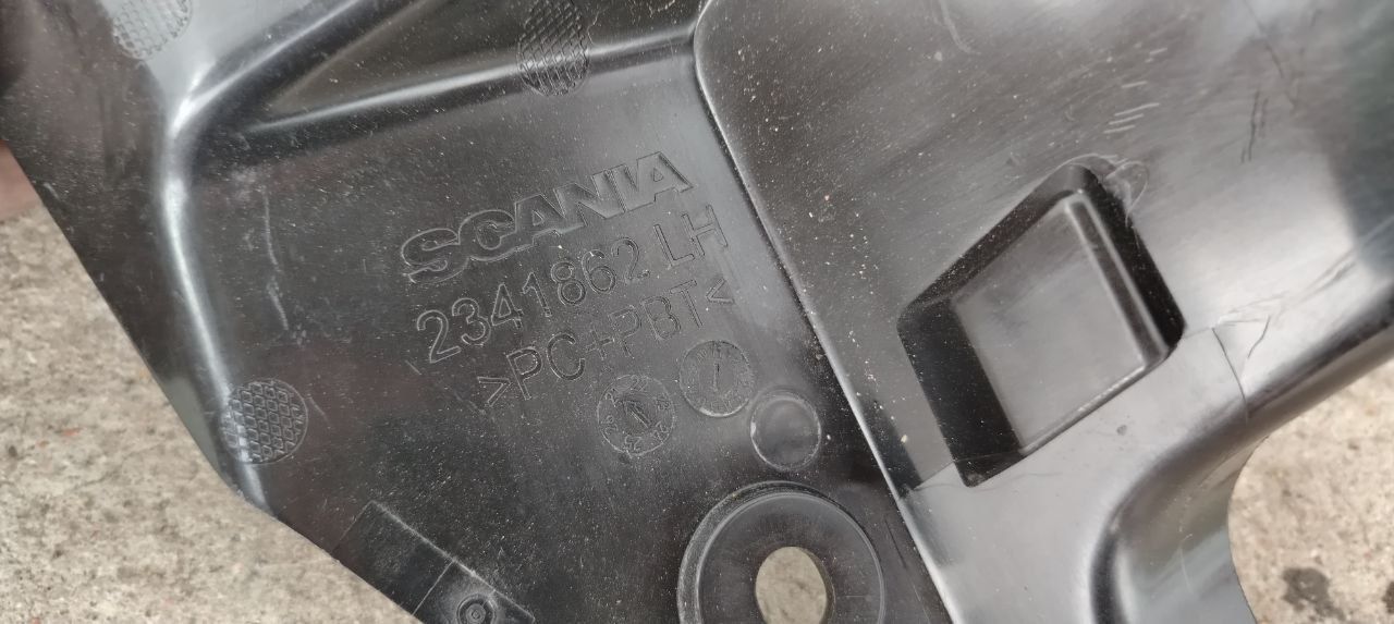 спойлер Scania R 6 серия 2022, 2341862 - фото №1