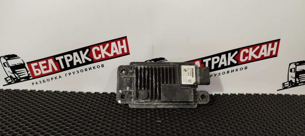 радар / датчик активного круиз контроля Scania R 6 серия 2019, OC13 101, газ, АКПП, chilli red, задний привод, 2718255, 2432963, 2381809, 2201468, 2268434, 2260369, 2168819 - фото №1