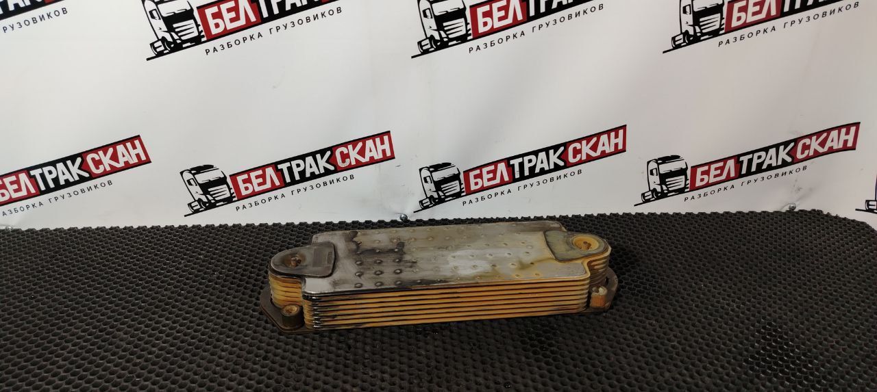 теплообменник масляного фильтра Scania R 5 серия 2013, 2793574, 1400861, 1900032, 1543688, 1448933 - фото №1