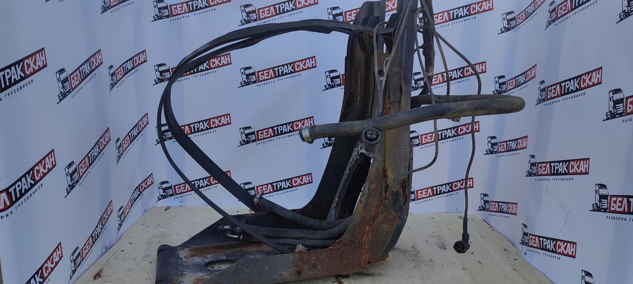 Кронштейн бака AdBlue Scania R 3 поколение 2013, 2119155, 1915353, 1857043, 1789090, 1542669 - фото №1