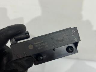 Антенна системы комфортного доступа Jeep Wrangler 4 поколение 2019, 2.0 л., бензин, P68068148AA