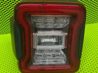 фонарь задний левый Jeep Wrangler 4 поколение 2019, 2.0 л., бензин