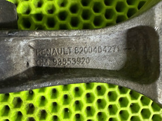 подушка крепления двигателя Opel Vivaro B 2016, 1.6 л., R9M 450, дизель, 820040427