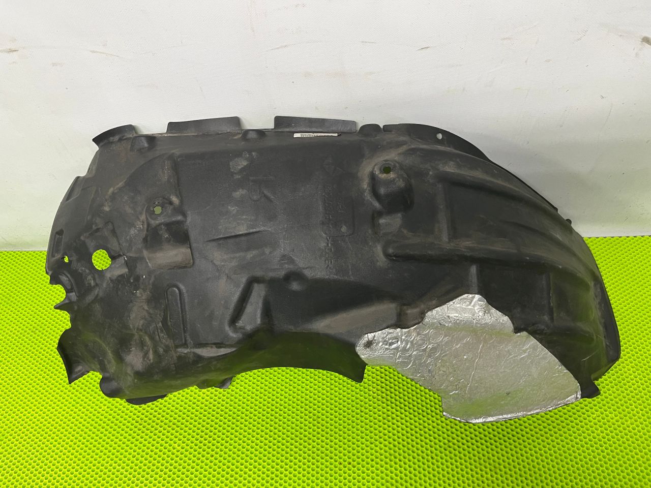 защита арок передняя правая (подкрылок) Jeep Wrangler 4 поколение 2019, 2.0 л., бензин, 68270814AC - фото №1