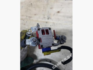 плюсовой провод аккумулятора Mercedes-Benz GLK-Класс X204 [рестайлинг] 2013, 2.2 л., дизель, A2124405412