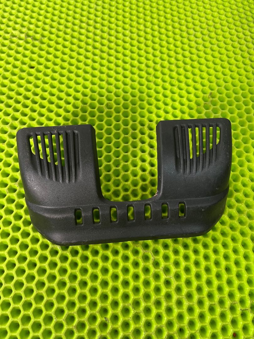 потолок Jeep Wrangler 4 поколение 2019, 2.0 л., бензин - фото №1