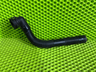 патрубок воздушного фильтра Volkswagen Tiguan 1 поколение 2010, 2.0 л., бензин, 5N0129637D