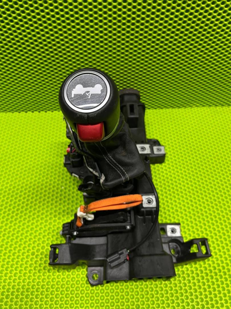 механизм выбора передач Jeep Wrangler 4 поколение 2019, 2.0 л., бензин, P04670715AA - фото №1