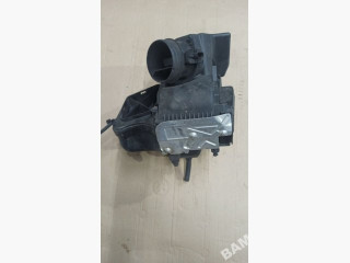 корпус воздушного фильтра Audi A4 B8/8K [рестайлинг] 2012, 2.0 л., дизель, 8K0133837BG, 4011037L