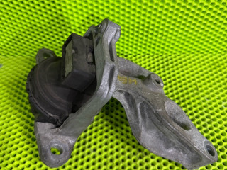 подушка крепления двигателя Renault Trafic 3 поколение 2014, 1.6 л., дизель, 112101360R