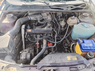 крыло переднее правое Volkswagen Passat B4 1993, 1.8 л., ABS, бензин, МКПП, седан, передний привод