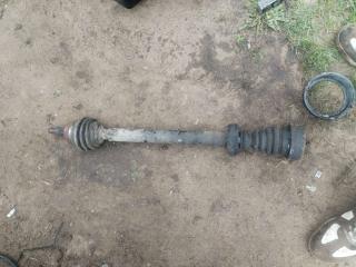 полуось передняя правая (приводной вал, ШРУС) Volkswagen Passat B4 1995, 1.9 л., i, дизель, МКПП, седан