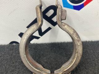 хомут глушителя BMW M8 F91/92 F93 2020, 4.4 л., S63 B44 B, бензин, АКПП, седан, полный привод, 8088736