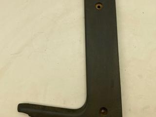 накладка на порог внутренняя Mercedes-Benz Sprinter W907/W910 W907 2020, 2.2 л., OM651 DE22LA, дизель, 6МКПП, 9147, микроавтобус, задний привод, правый руль, 9106863400, A9106863400